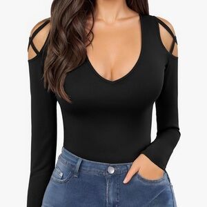 Black long sleeve cutout top